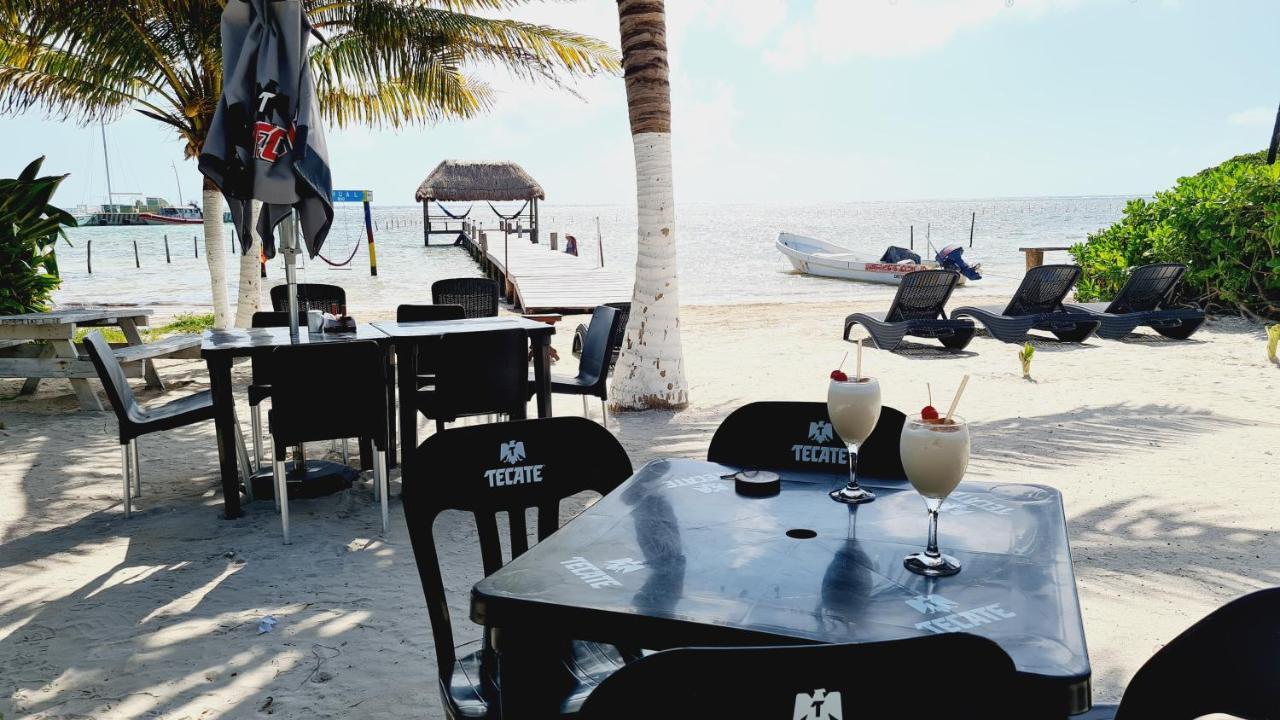 Hotel Machos Махахуал Екстериор снимка